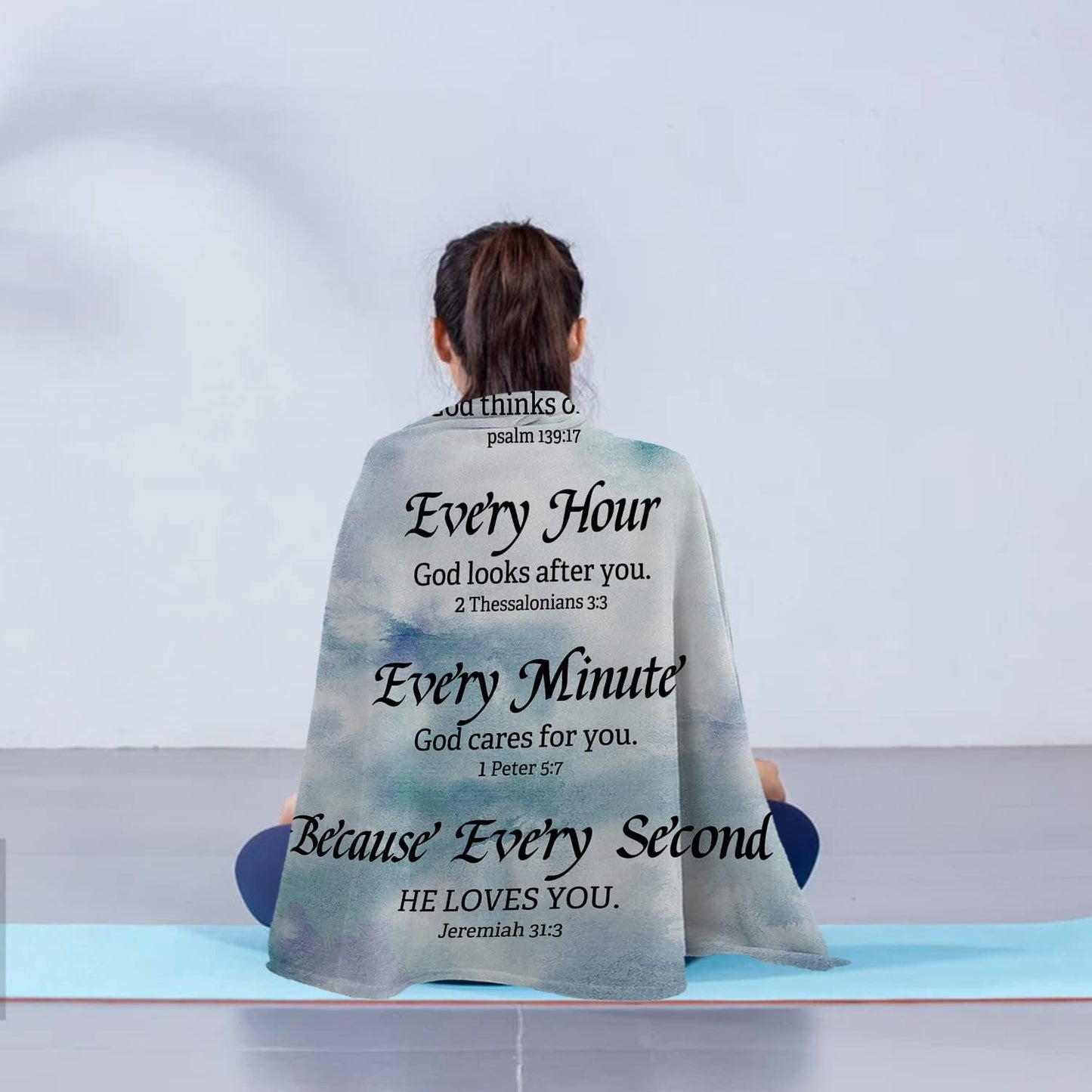 Christian Gifts for Women Friend Faith Inspirational Quotes Blanket Religious Bible Verse Throw Blanket Birthday Gifts for Women Blankets 60X50 In